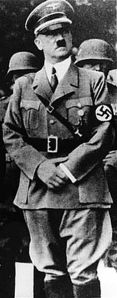Adolf_Hitler_1937